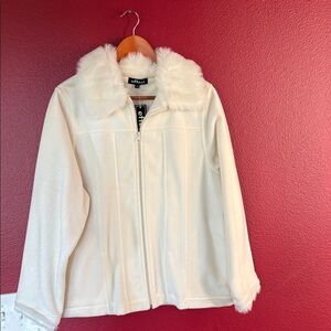 Women's White Faux Fur Collar Jacket